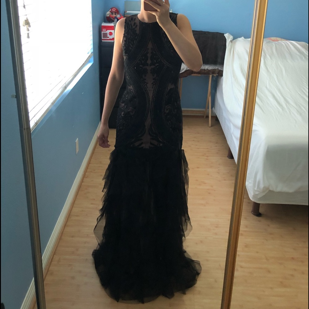 Bcbg Vivica Black Tulle Lace Long Dress Sz 2
